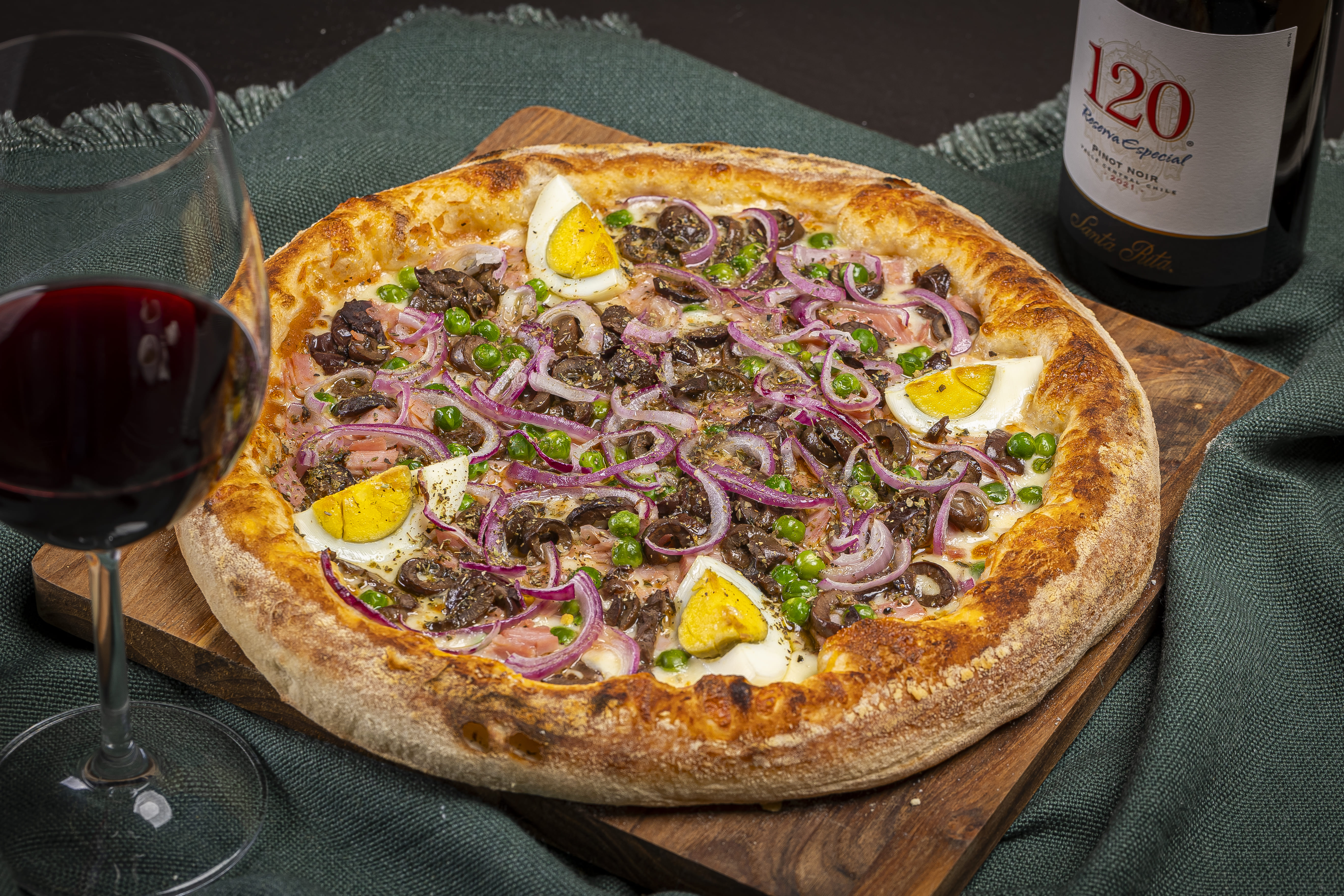 Pizza Portuguesa